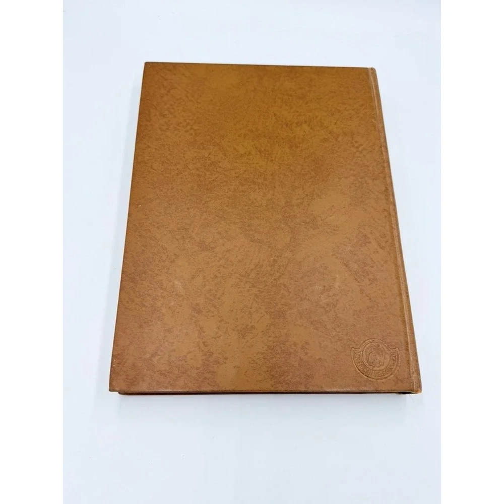 Michigan State University 1976 Red Cedar Log Yearbook MSU‎ Vintage